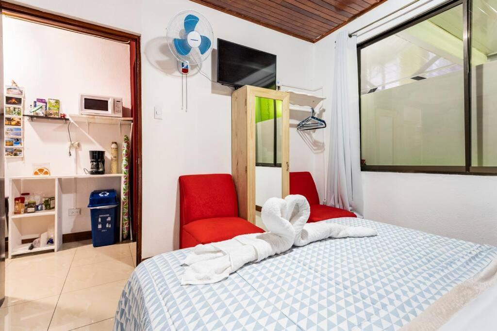 Private Bedroom 10 Minutes From The Sjo Airport Alajuela Exteriér fotografie